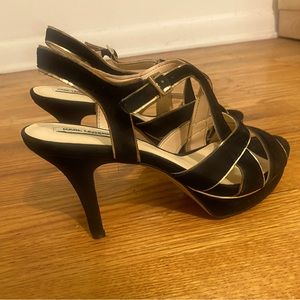 Brand new Karl Lagerfeld Eloise suede black platform heels
